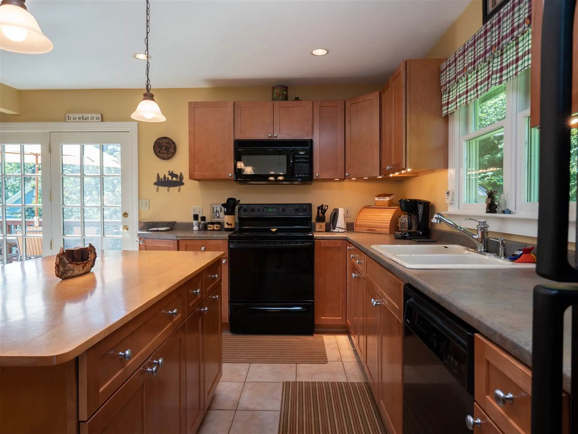 80 Churchill Lane Stowe VT 05672