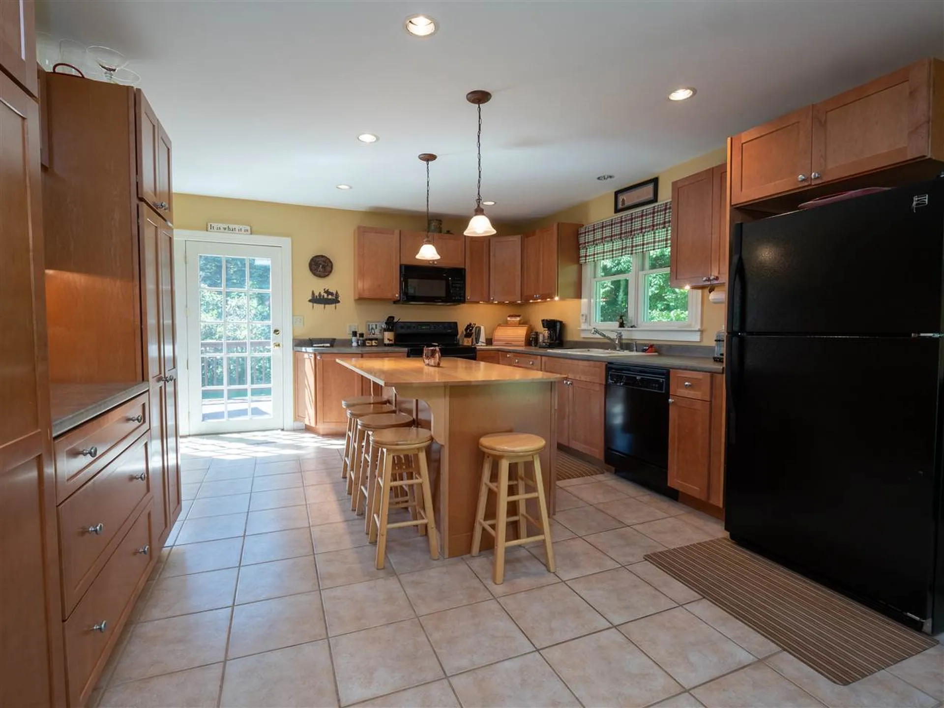 80 Churchill Lane Stowe VT 05672
