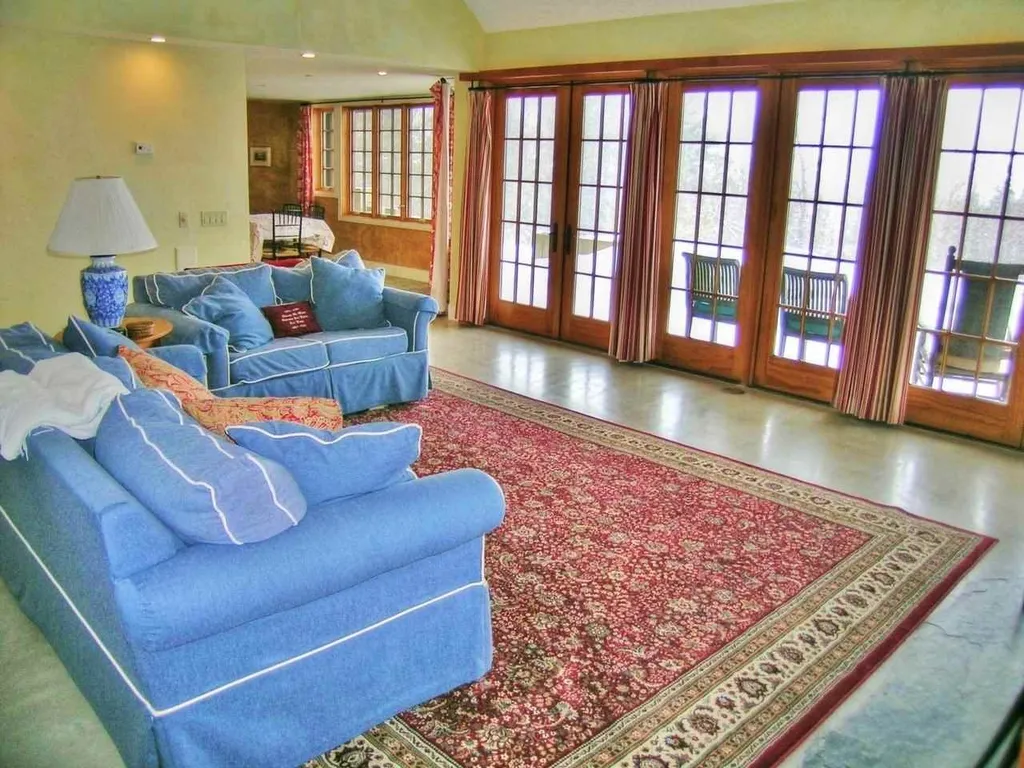 418 James Farm Road Charlotte VT 05445