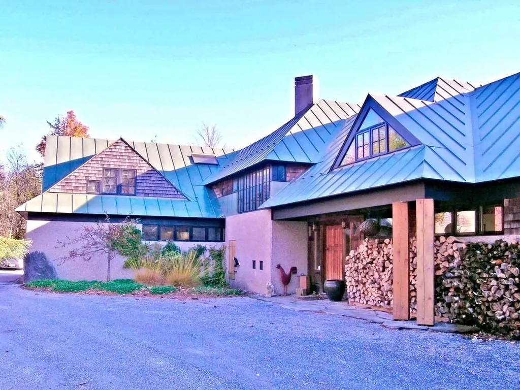 418 James Farm Road Charlotte VT 05445