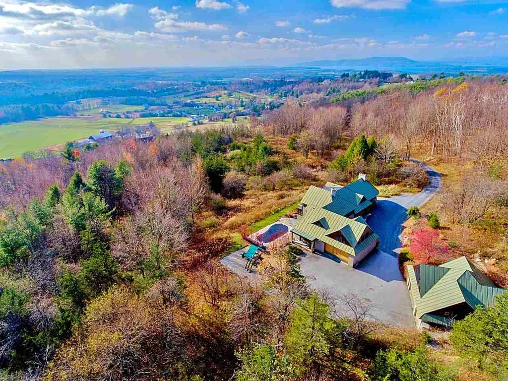 418 James Farm Road Charlotte VT 05445