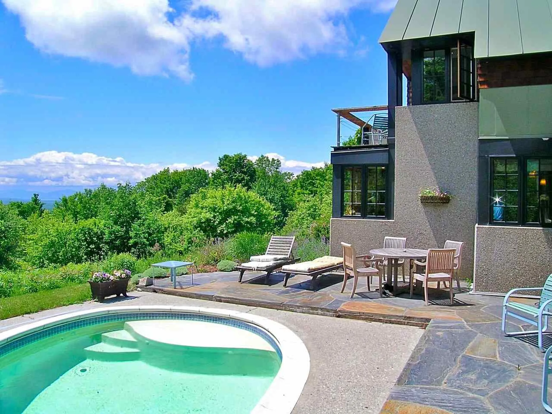 418 James Farm Road Charlotte VT 05445