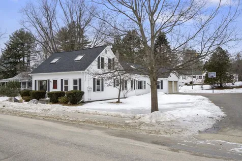 14 Geneva Street Warner NH 03278
