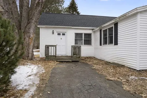 14 Geneva Street Warner NH 03278