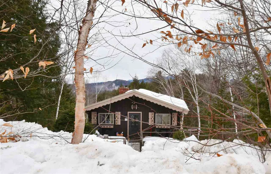 22 Jungfrau Road Madison NH 03849