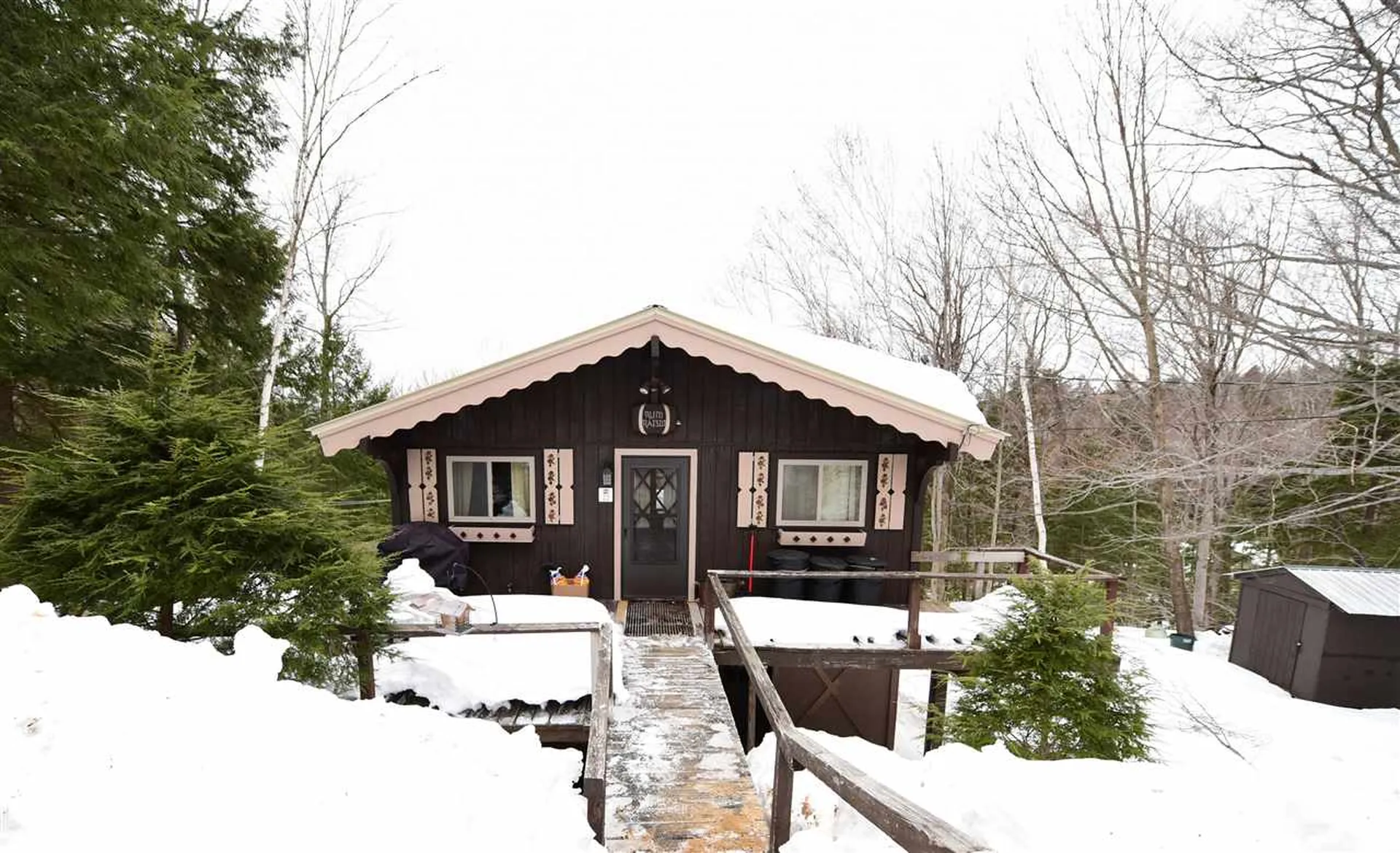 22 Jungfrau Road Madison NH 03849