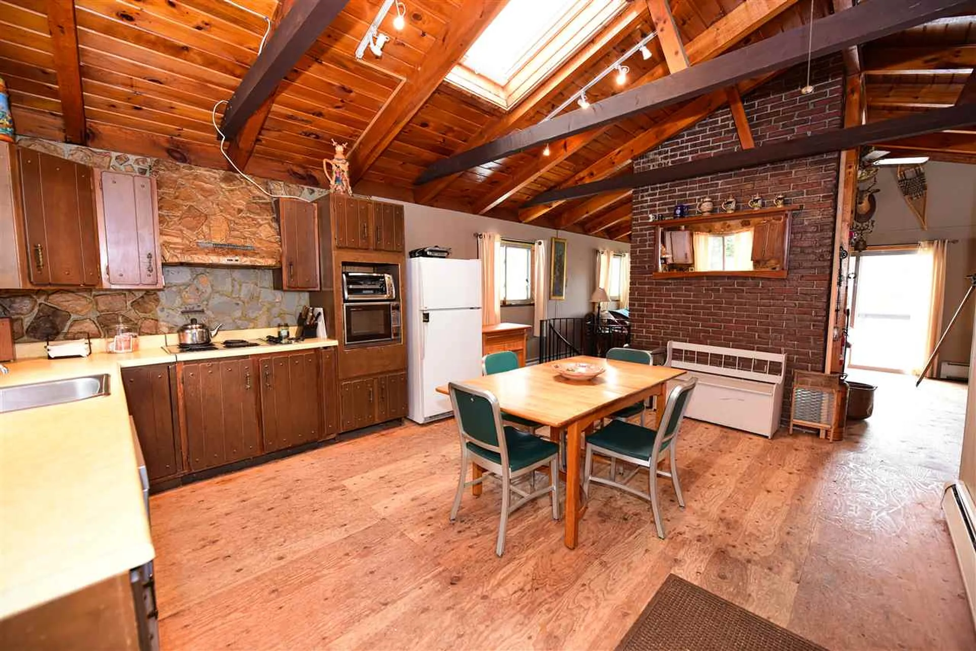 22 Jungfrau Road Madison NH 03849