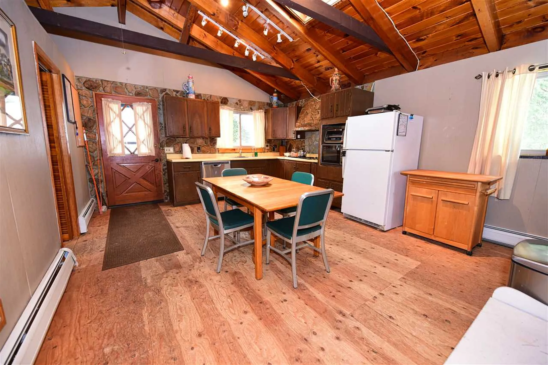22 Jungfrau Road Madison NH 03849