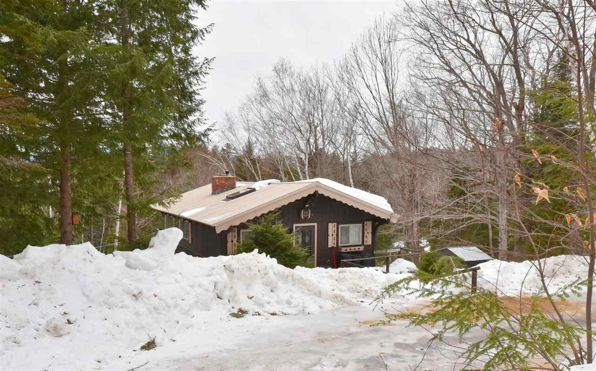 22 Jungfrau Road Madison NH 03849