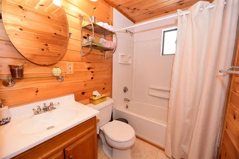 22 Jungfrau Road Madison NH 03849