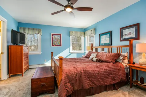 55 Applewood Lane Williston VT 05495
