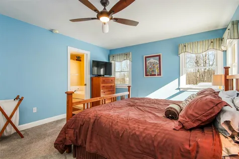 55 Applewood Lane Williston VT 05495