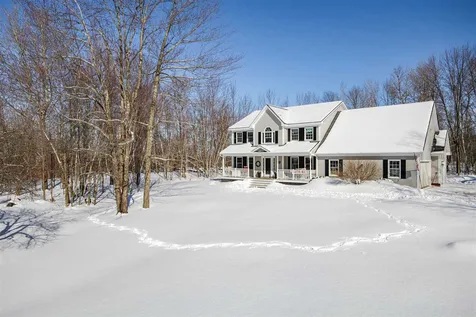55 Applewood Lane Williston VT 05495