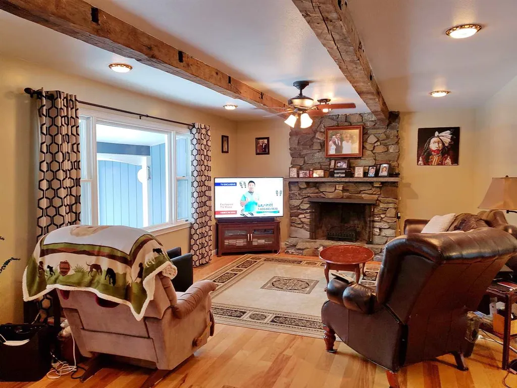 52 Rabbit Path Road Landaff NH 03585