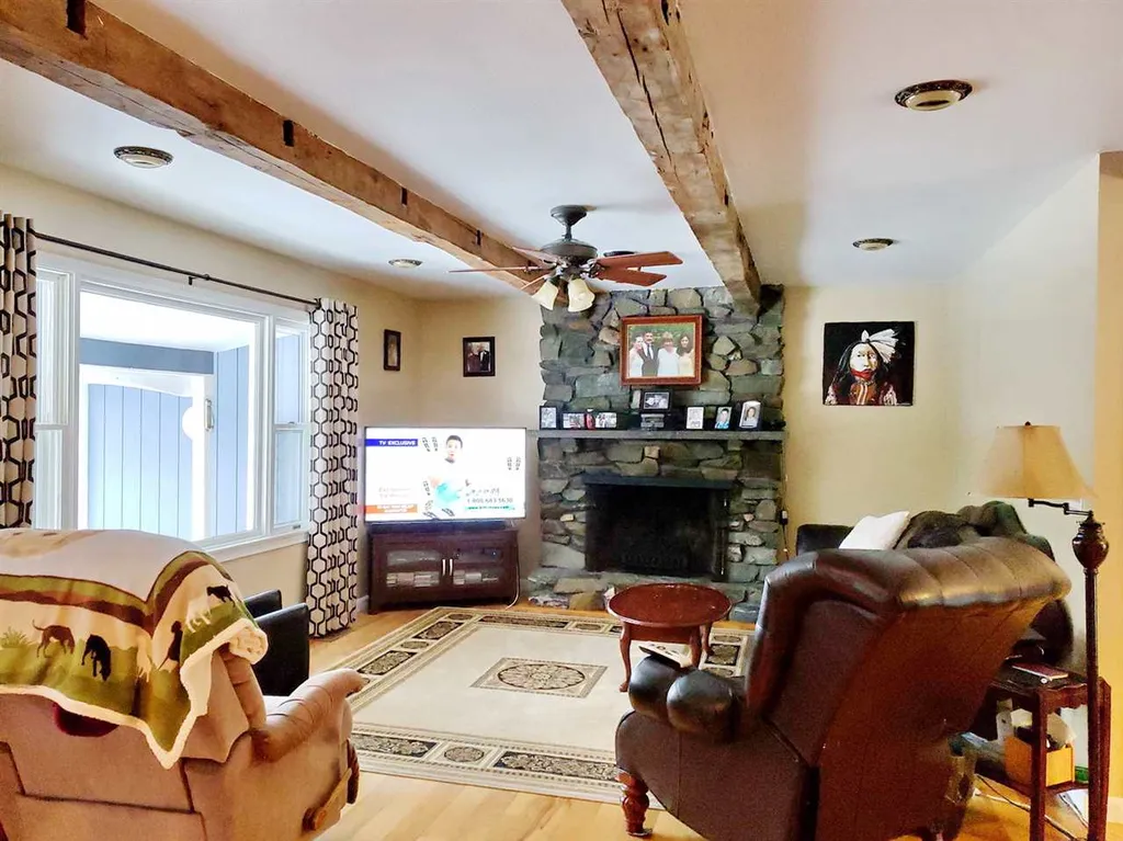 52 Rabbit Path Road Landaff NH 03585