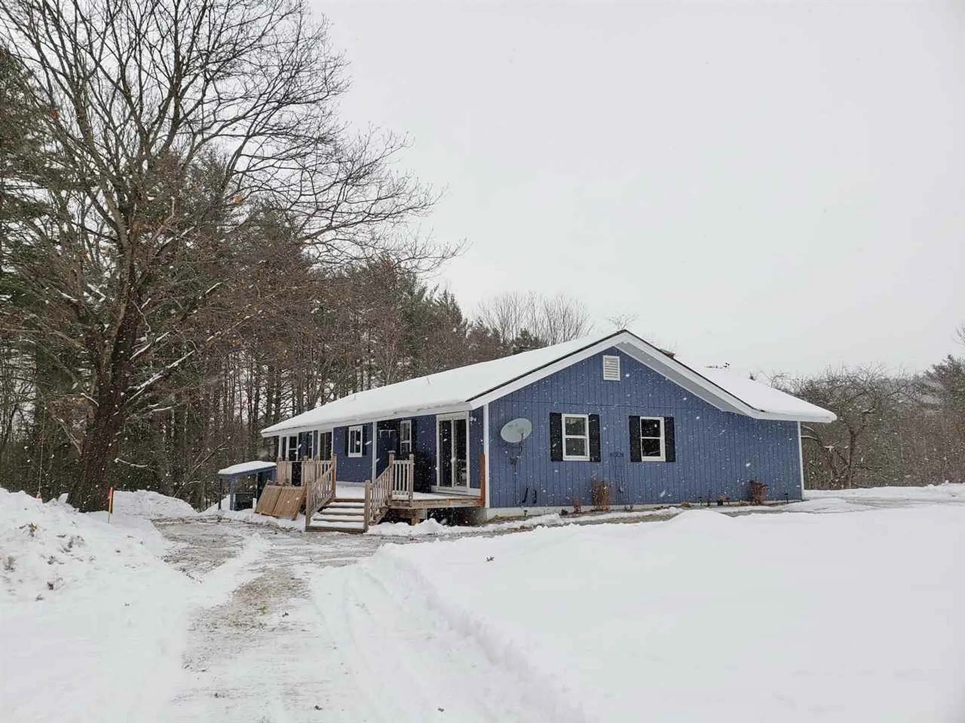 52 Rabbit Path Road Landaff NH 03585