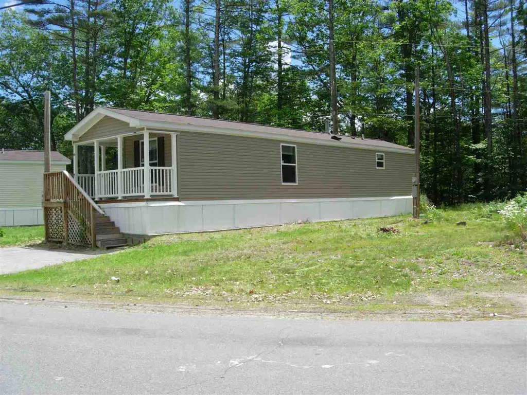 17 Pineland Park Road Milton NH 03851