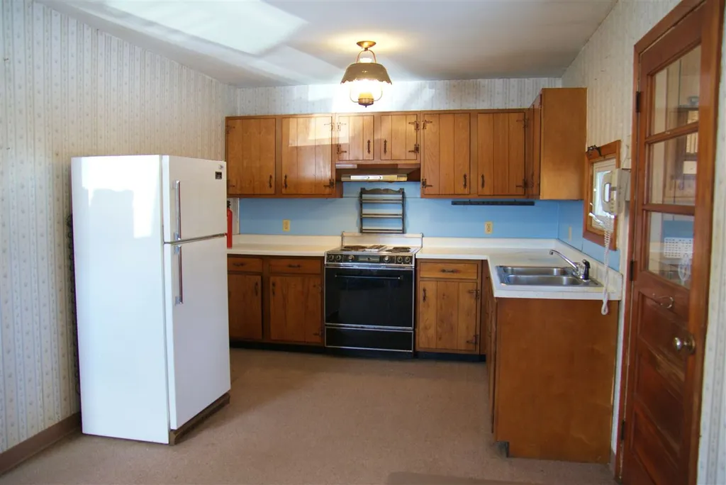 64 Reynolds Road Grand Isle VT 05458