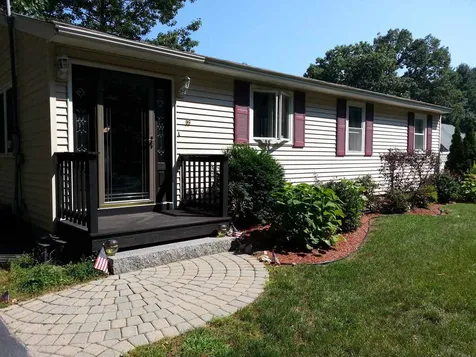 69 Manor Road Concord NH 03303