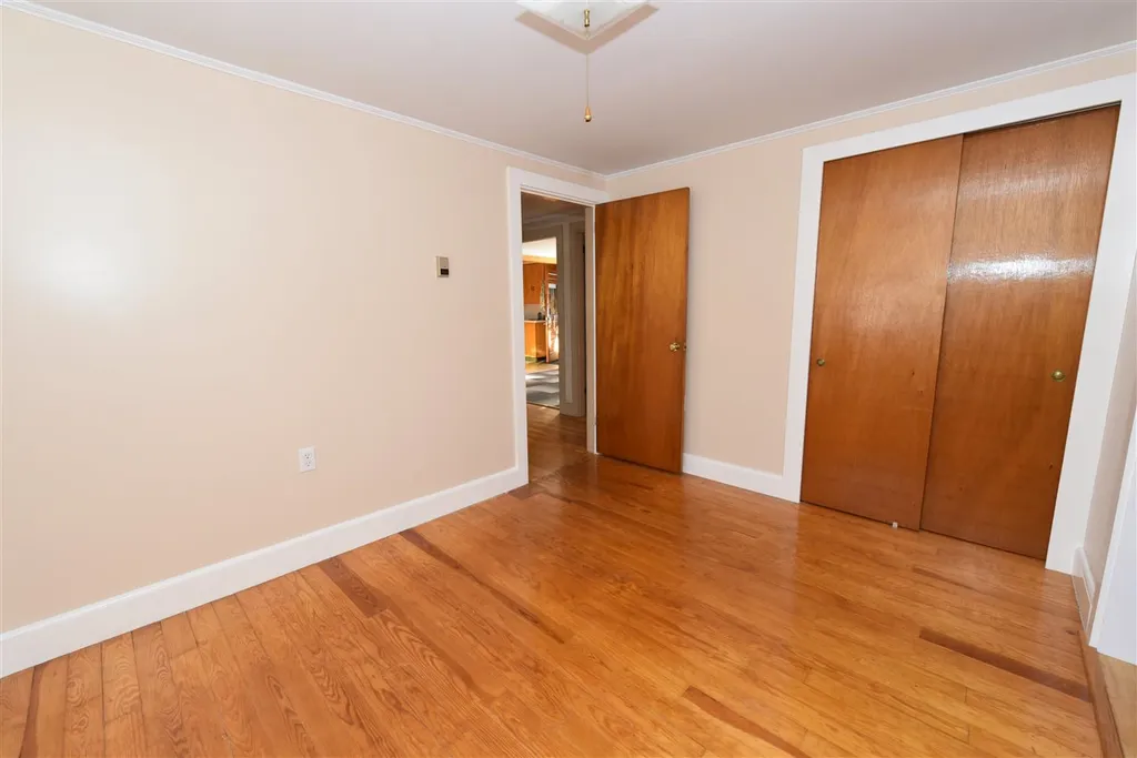 4 Cottage Street Conway NH 03818