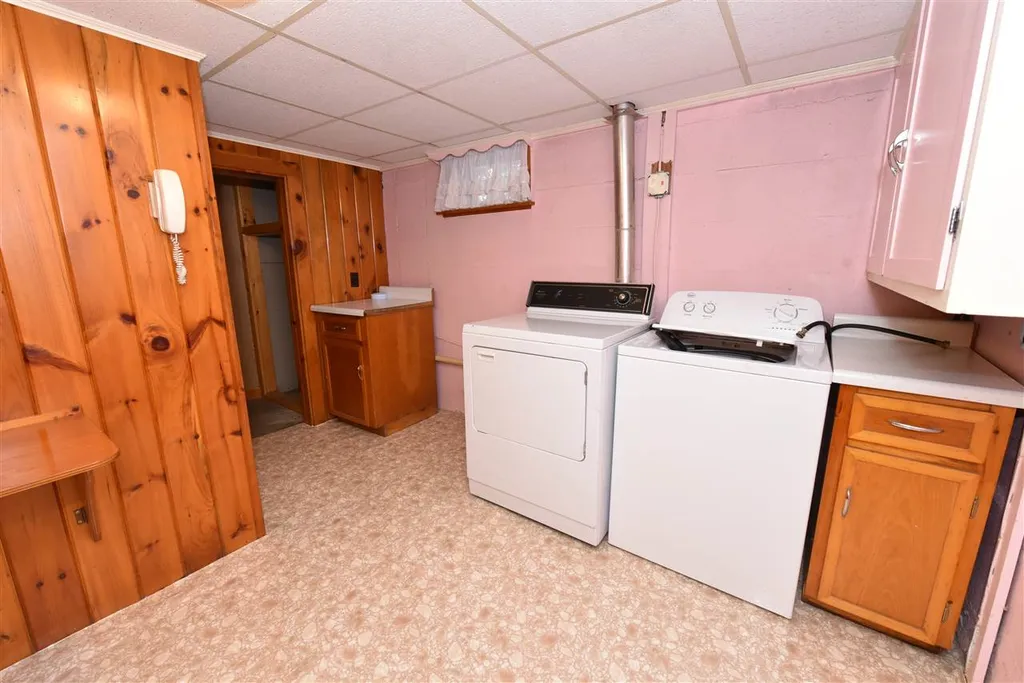4 Cottage Street Conway NH 03818