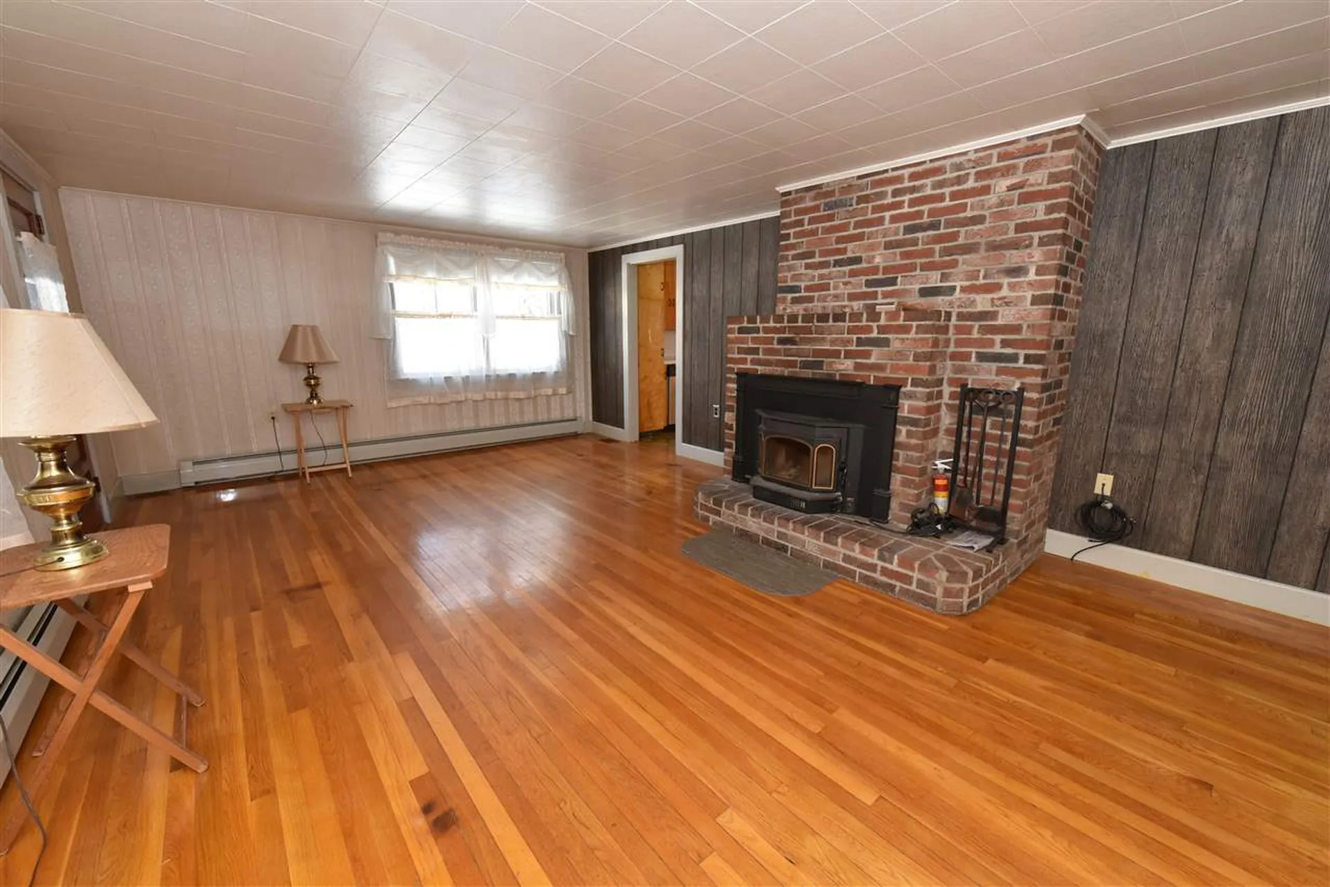 4 Cottage Street Conway NH 03818