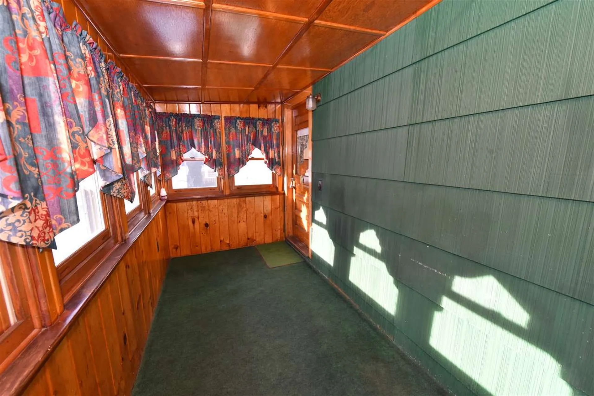 4 Cottage Street Conway NH 03818