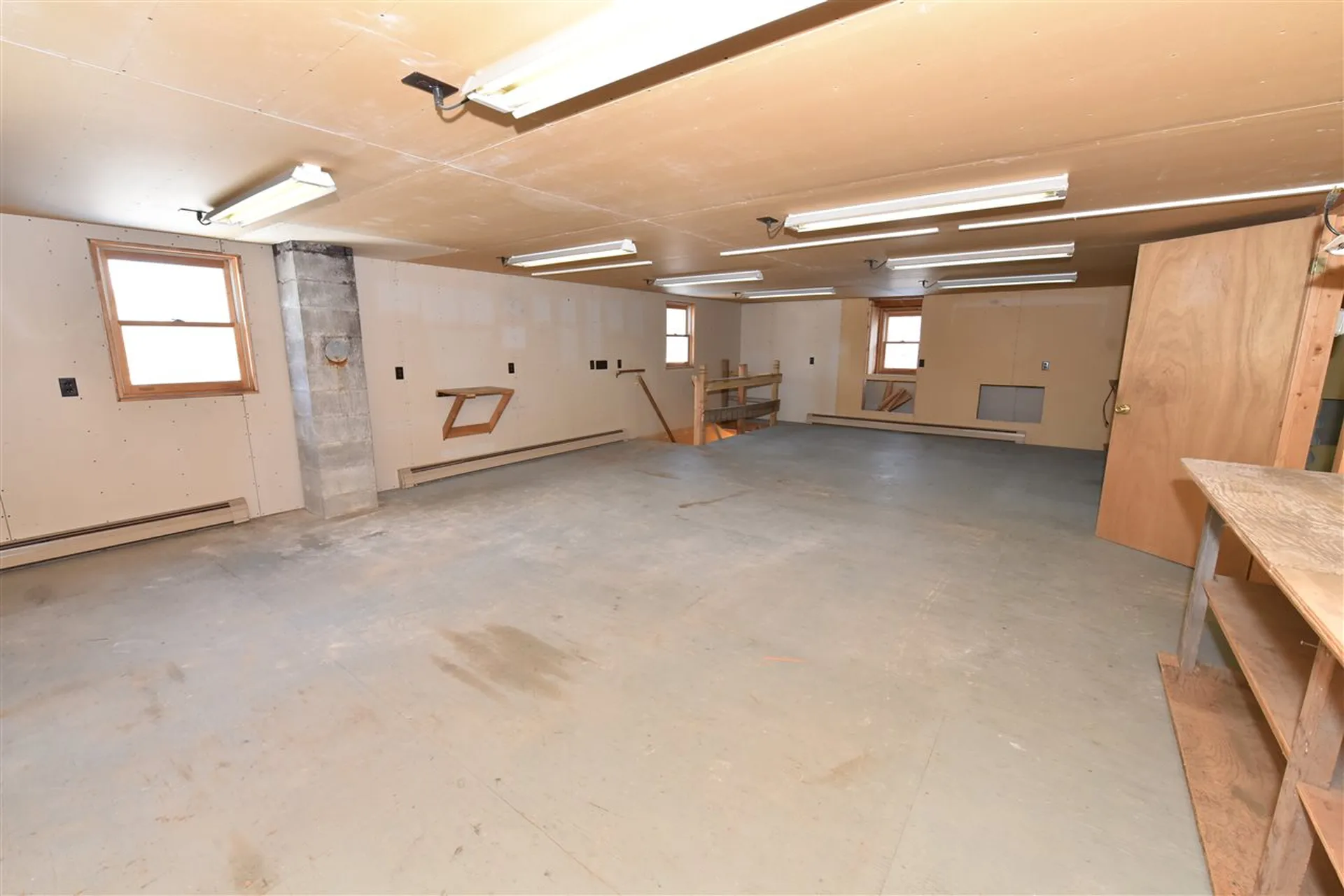 4 Cottage Street Conway NH 03818