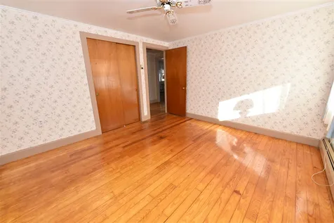 4 Cottage Street Conway NH 03818