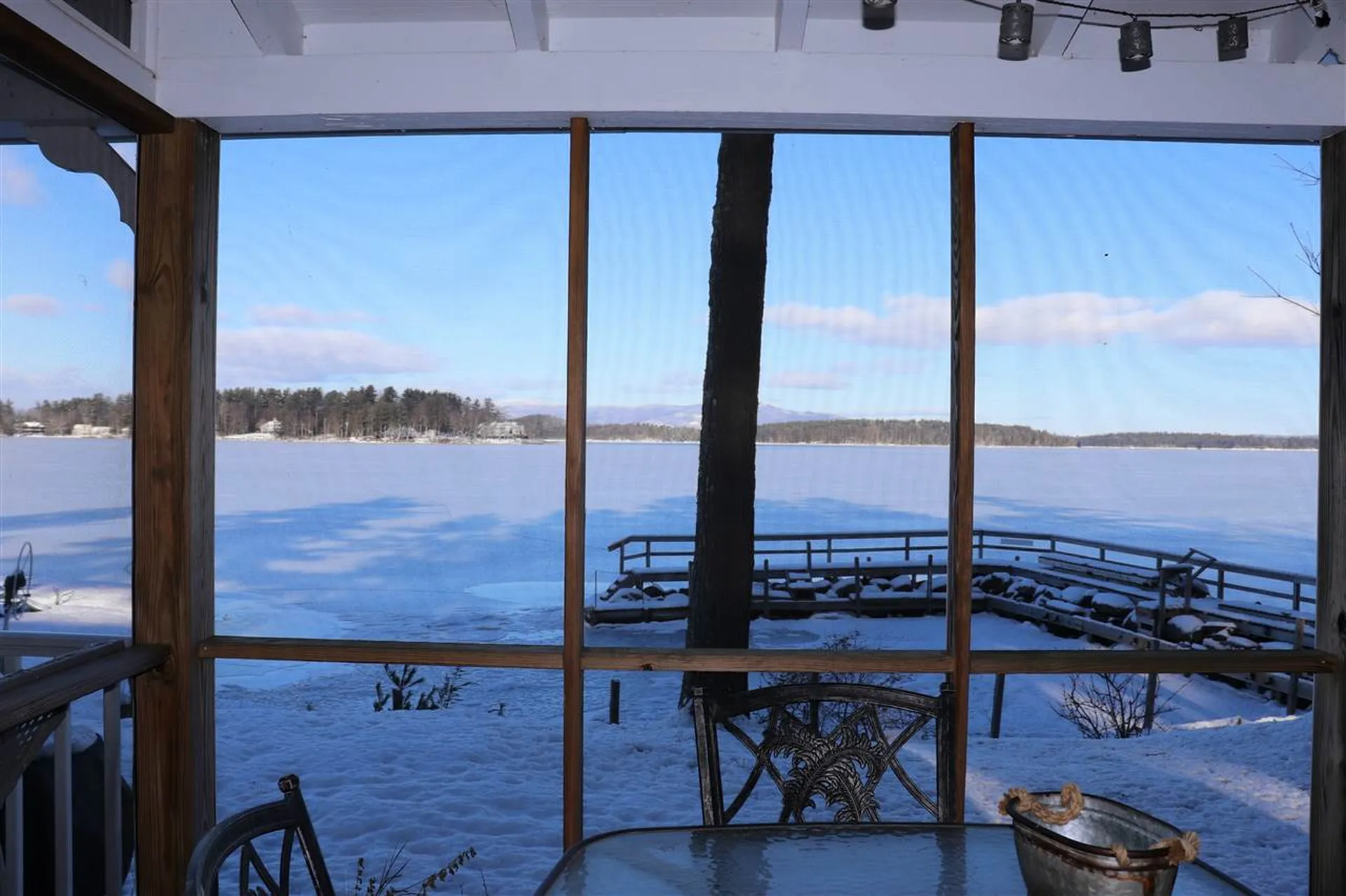 171 Dockham Shore Road Gilford NH 03249