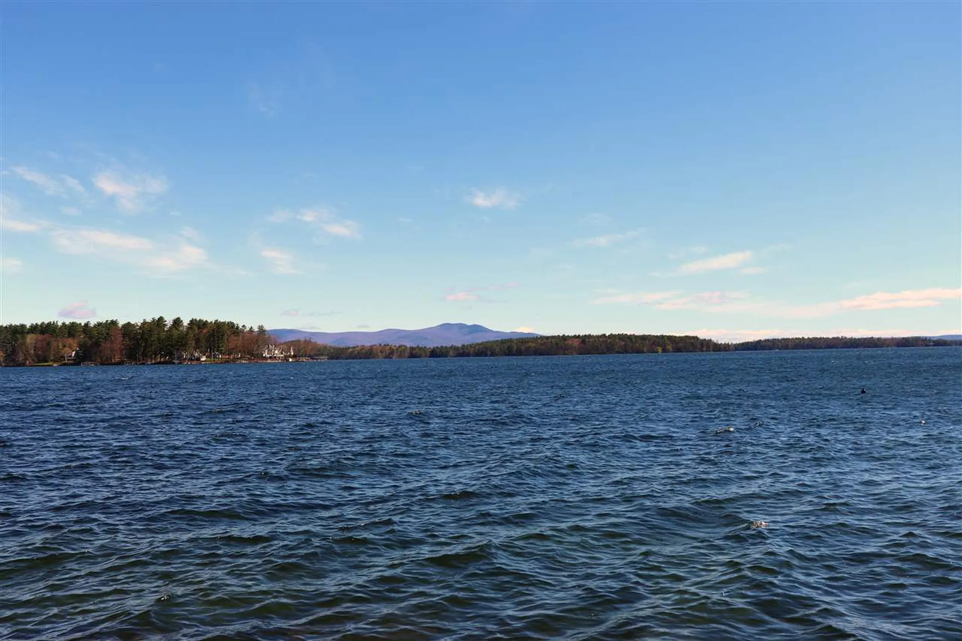 171 Dockham Shore Road Gilford NH 03249