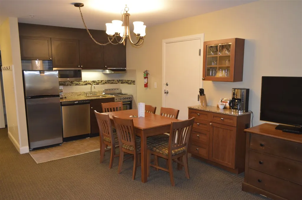 142/144, 2 89 Grand Summit Way Dover VT 05356
