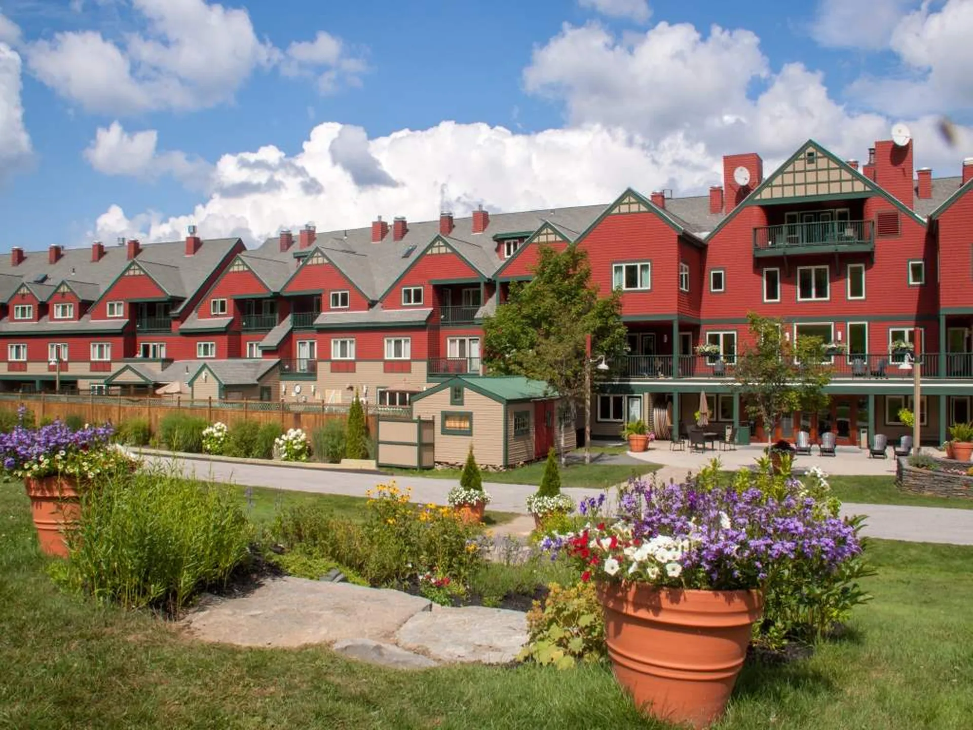 142/144, 2 89 Grand Summit Way Dover VT 05356