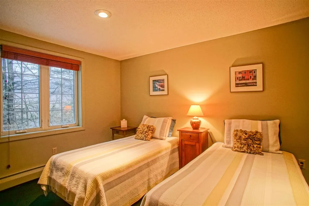 22 Owl's Nest Circle Manchester VT 05254