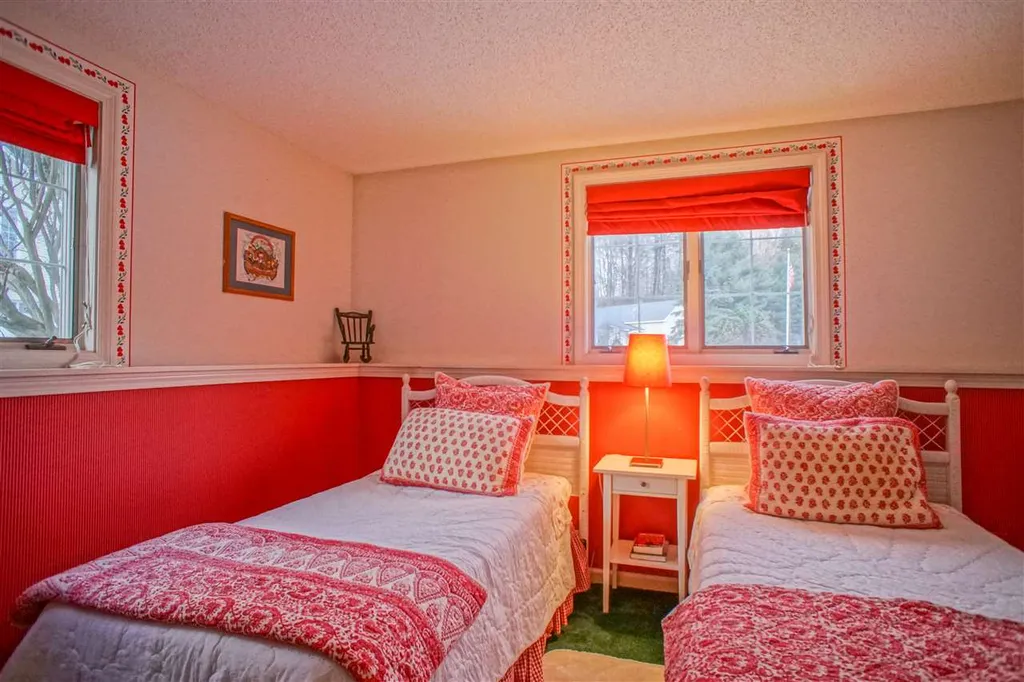 22 Owl's Nest Circle Manchester VT 05254