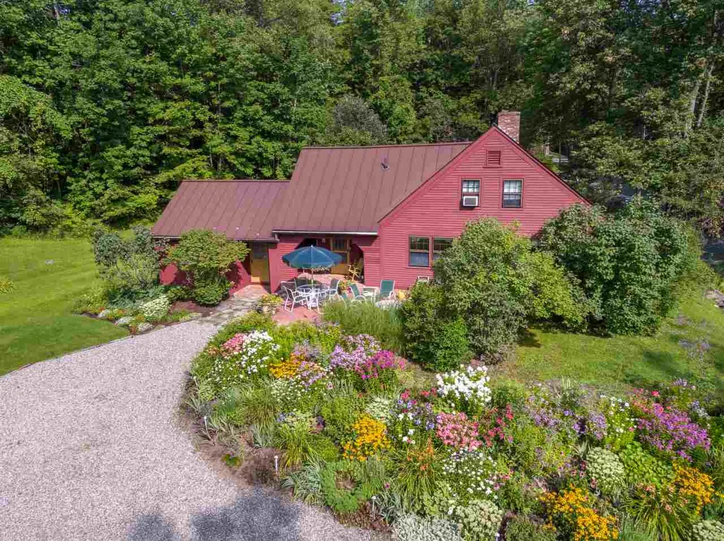 1209 Turnpike Road Norwich VT 05055