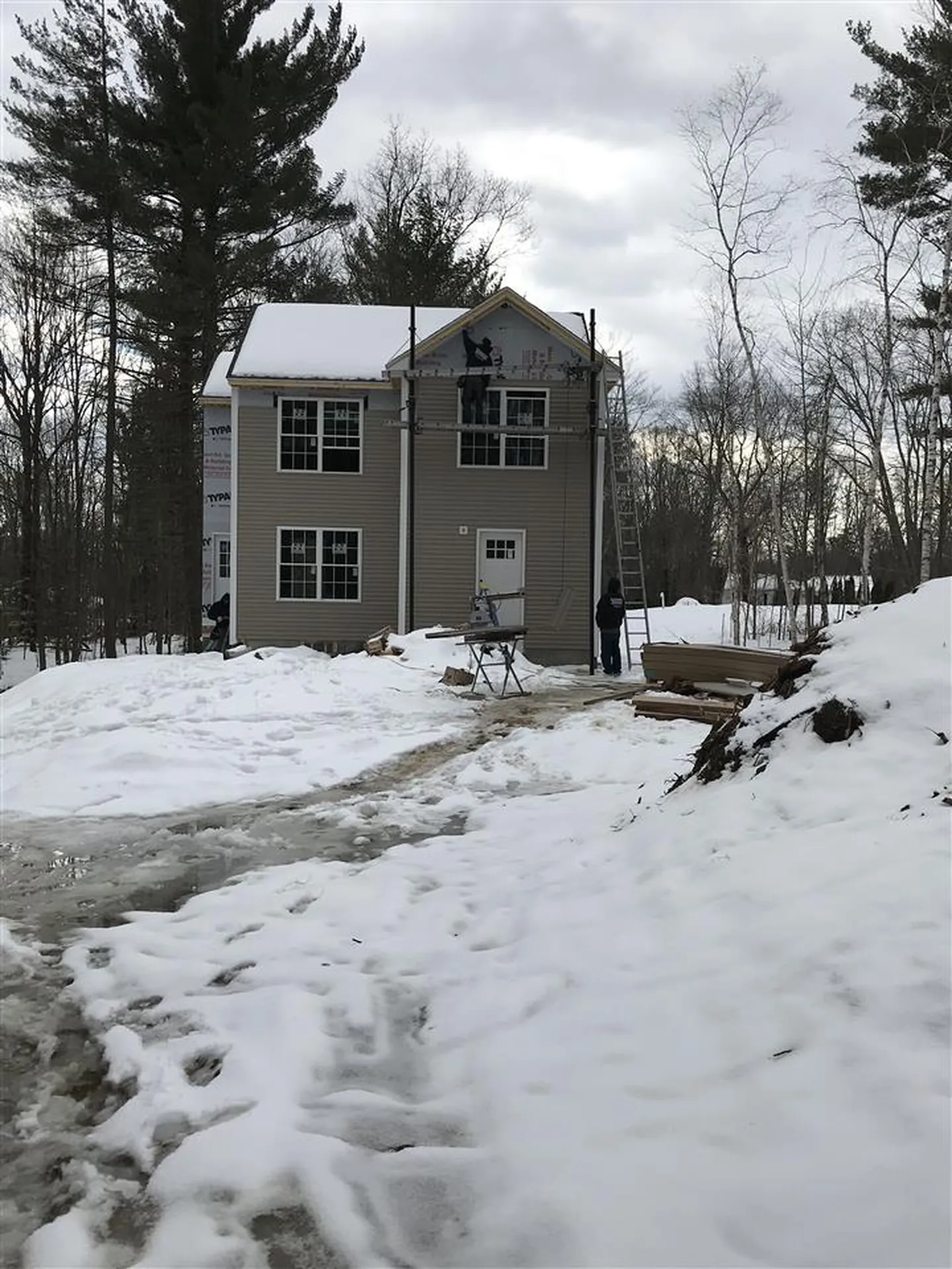 410-50 / 114 Douglas Drive Candia NH 03034