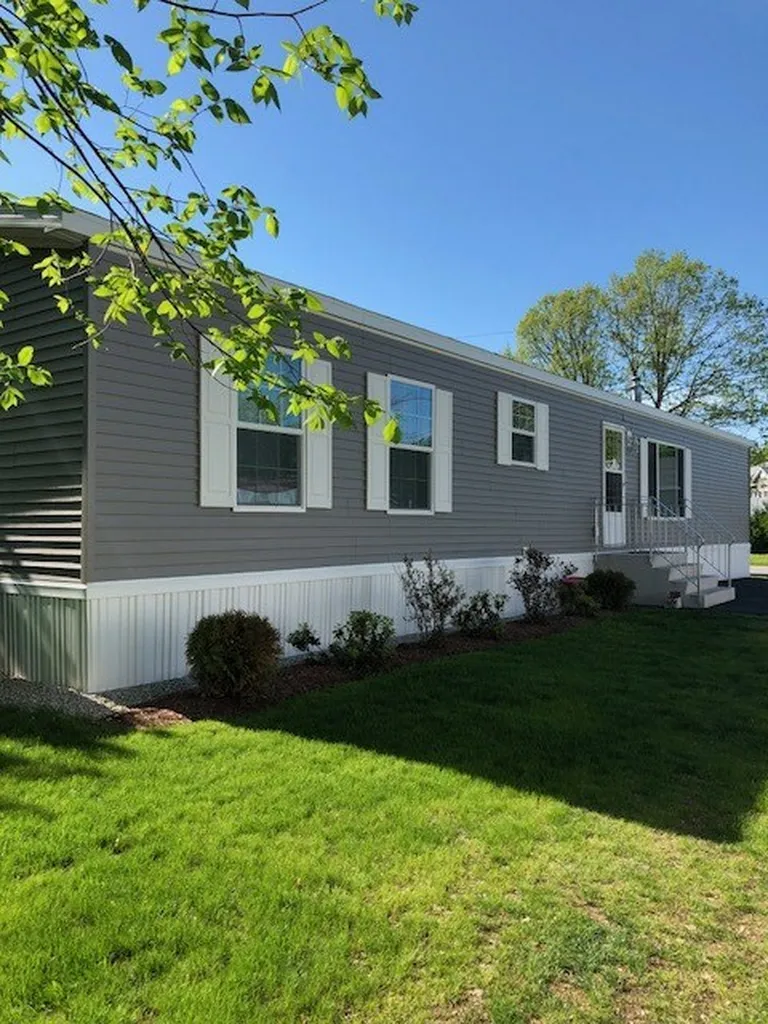 29 Lowell Road Lot 34 Salem NH 03079