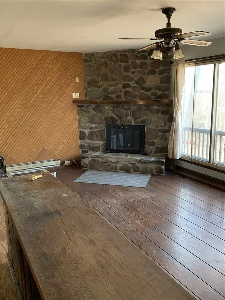 28 Jewell Lane Ferrisburgh VT 05456