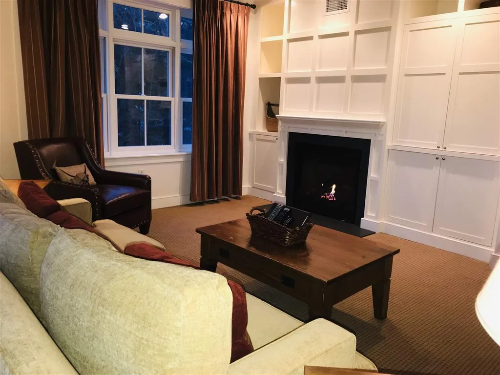 102 Forest 116 / Iii Drive Warren VT 05674