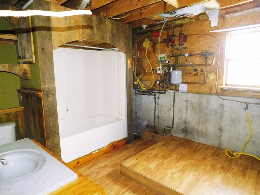 882 Toad Pond Road Morgan VT 05853