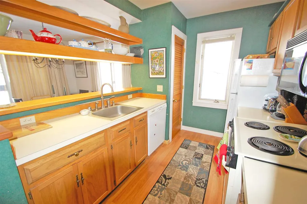 186 Castlerock Road Warren VT 05674