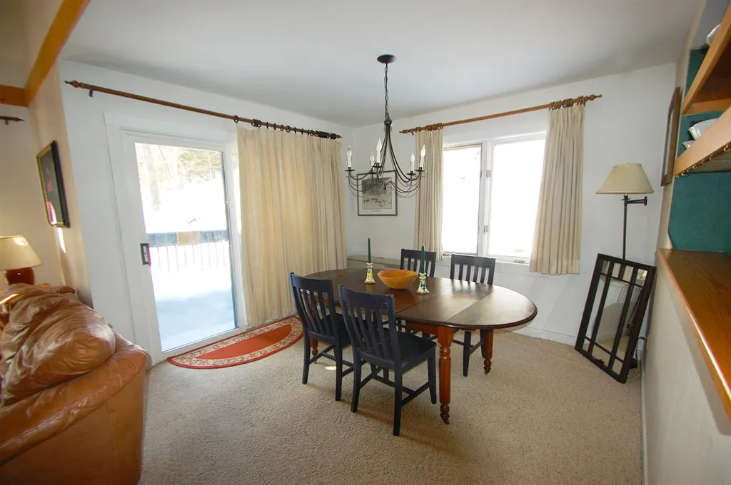 186 Castlerock Road Warren VT 05674