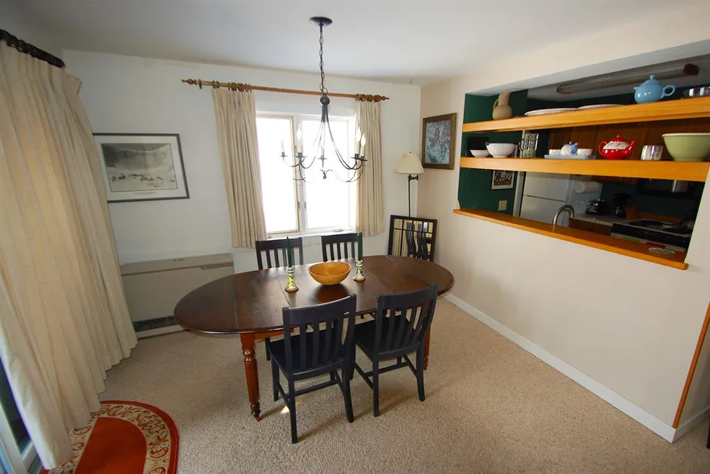 186 Castlerock Road Warren VT 05674