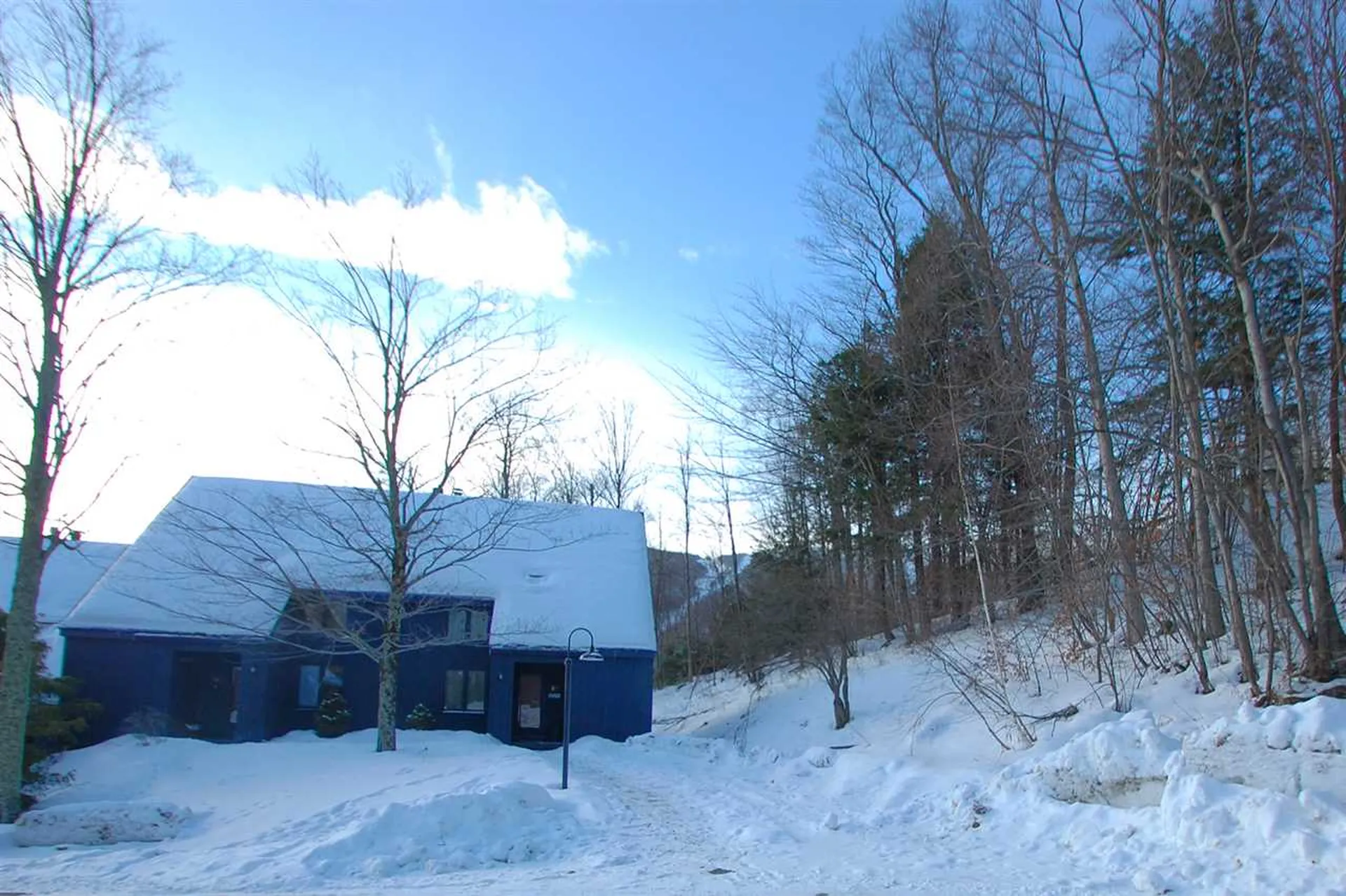 186 Castlerock Road Warren VT 05674