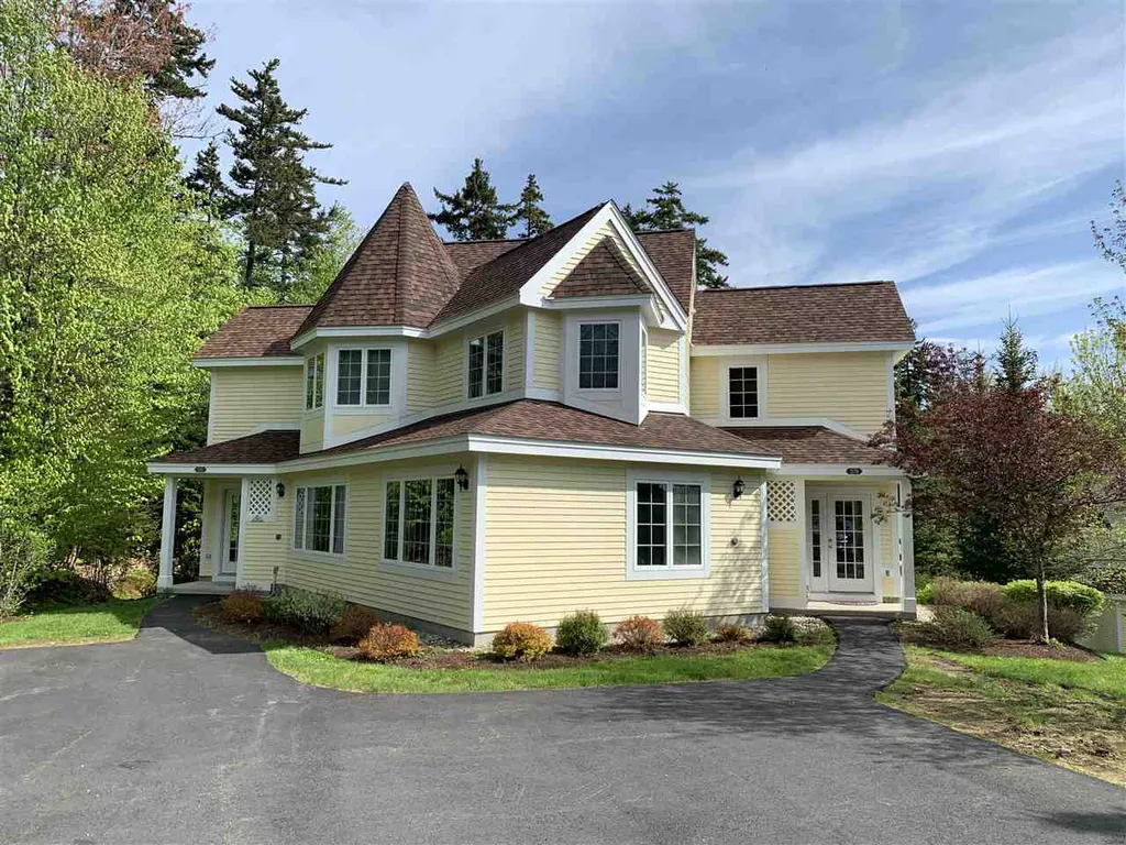 27b Kingswood Road Dover VT 05356