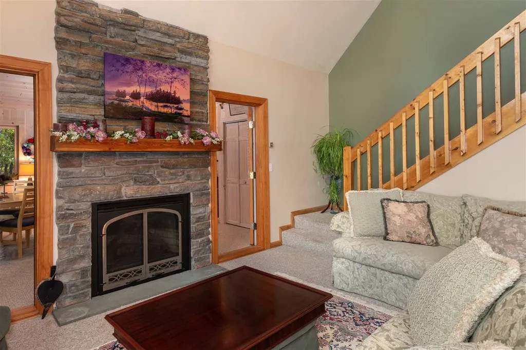 330 Castle Shore Road Moultonborough NH 03254