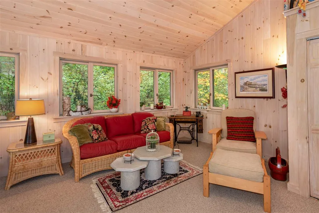 330 Castle Shore Road Moultonborough NH 03254