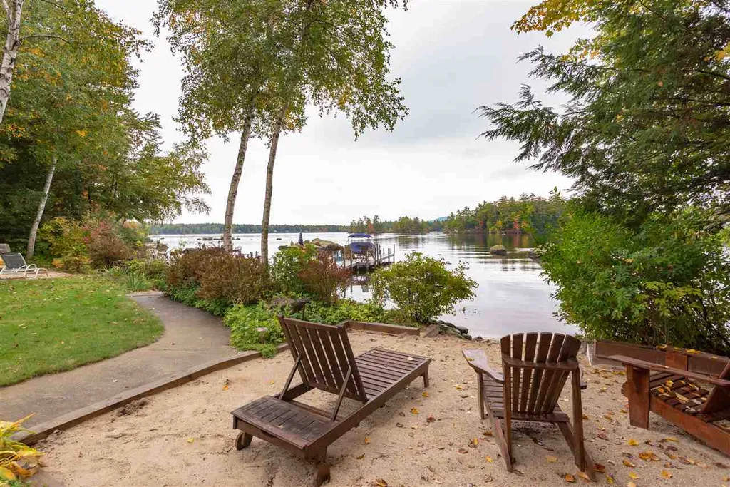 330 Castle Shore Road Moultonborough NH 03254