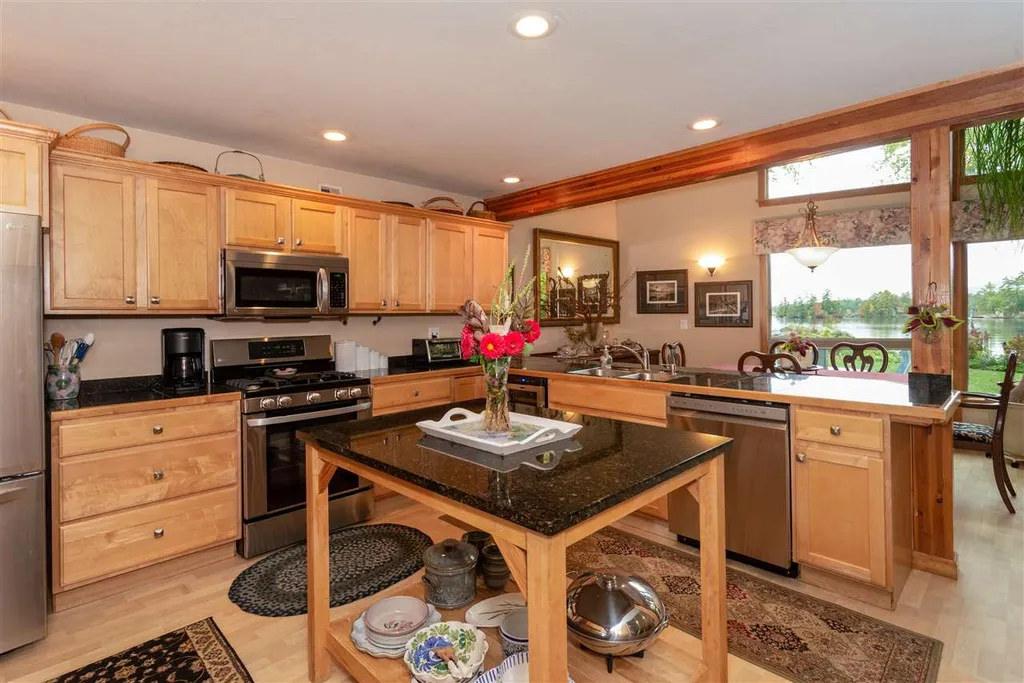 330 Castle Shore Road Moultonborough NH 03254